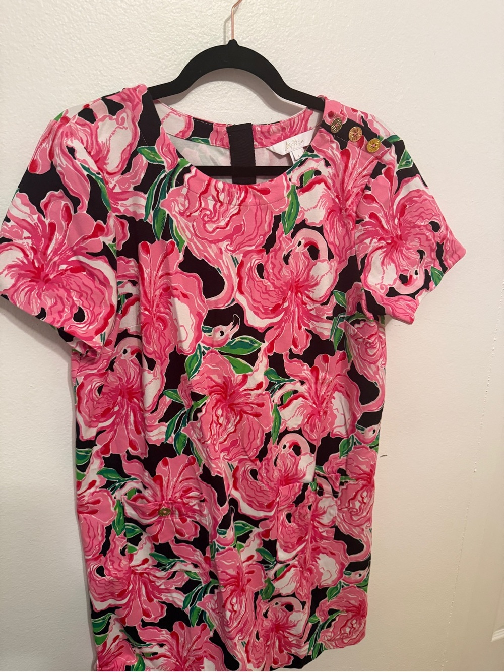 Lilly Pulitzer Pink Floral Short Sleeve Tunic on Black